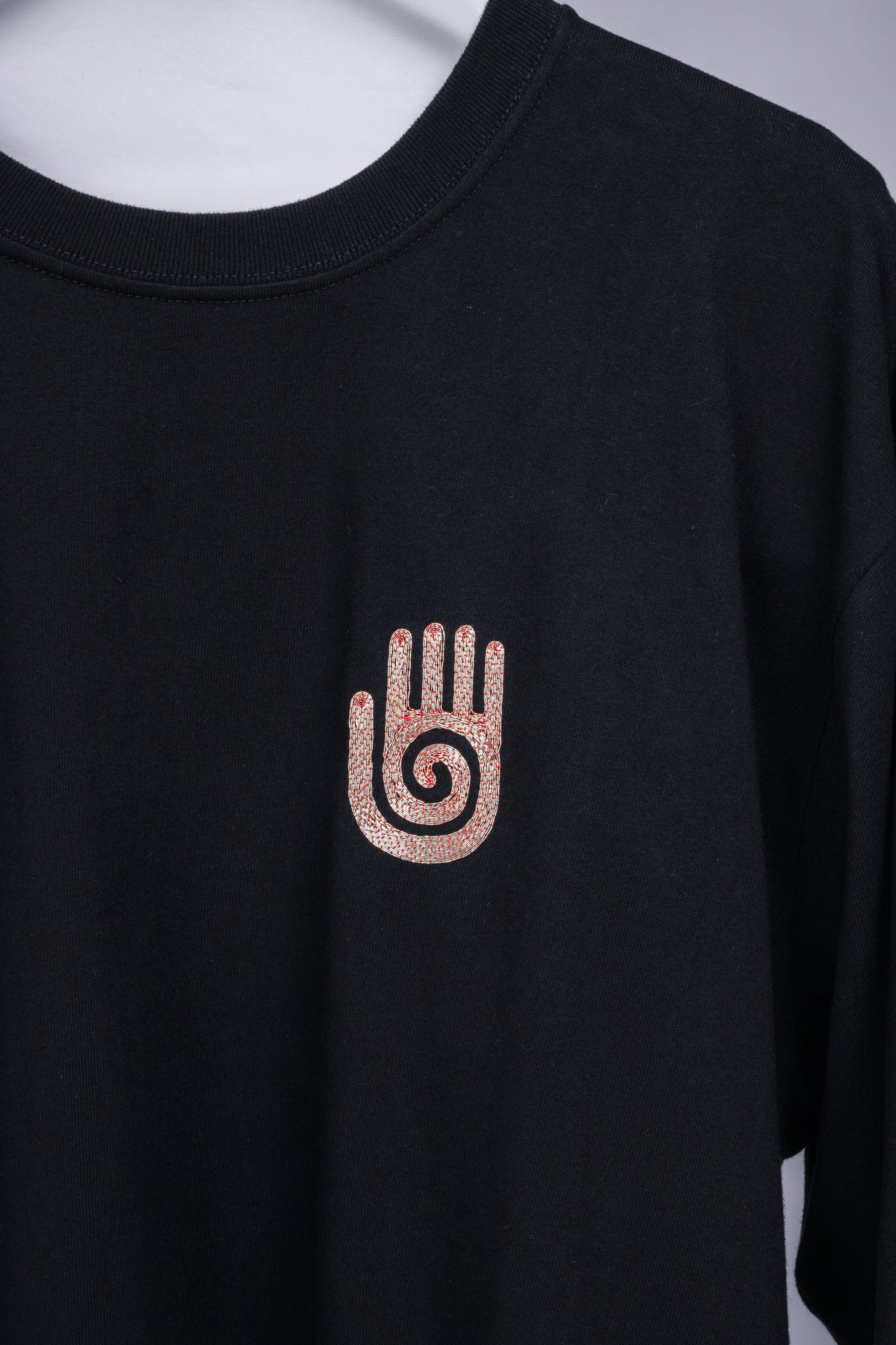 Hand Kimkoma Embroidery Long Sleeve Tee