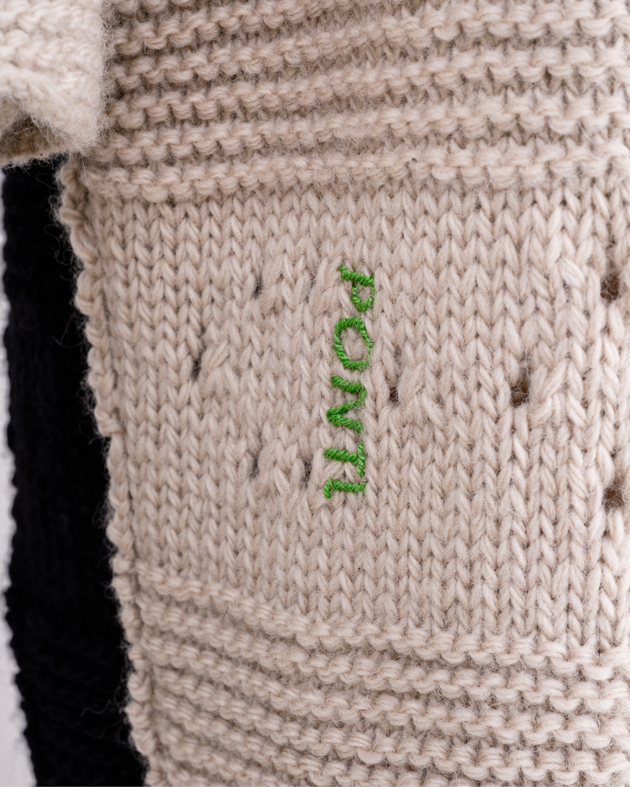 Plain Border Hand Knit