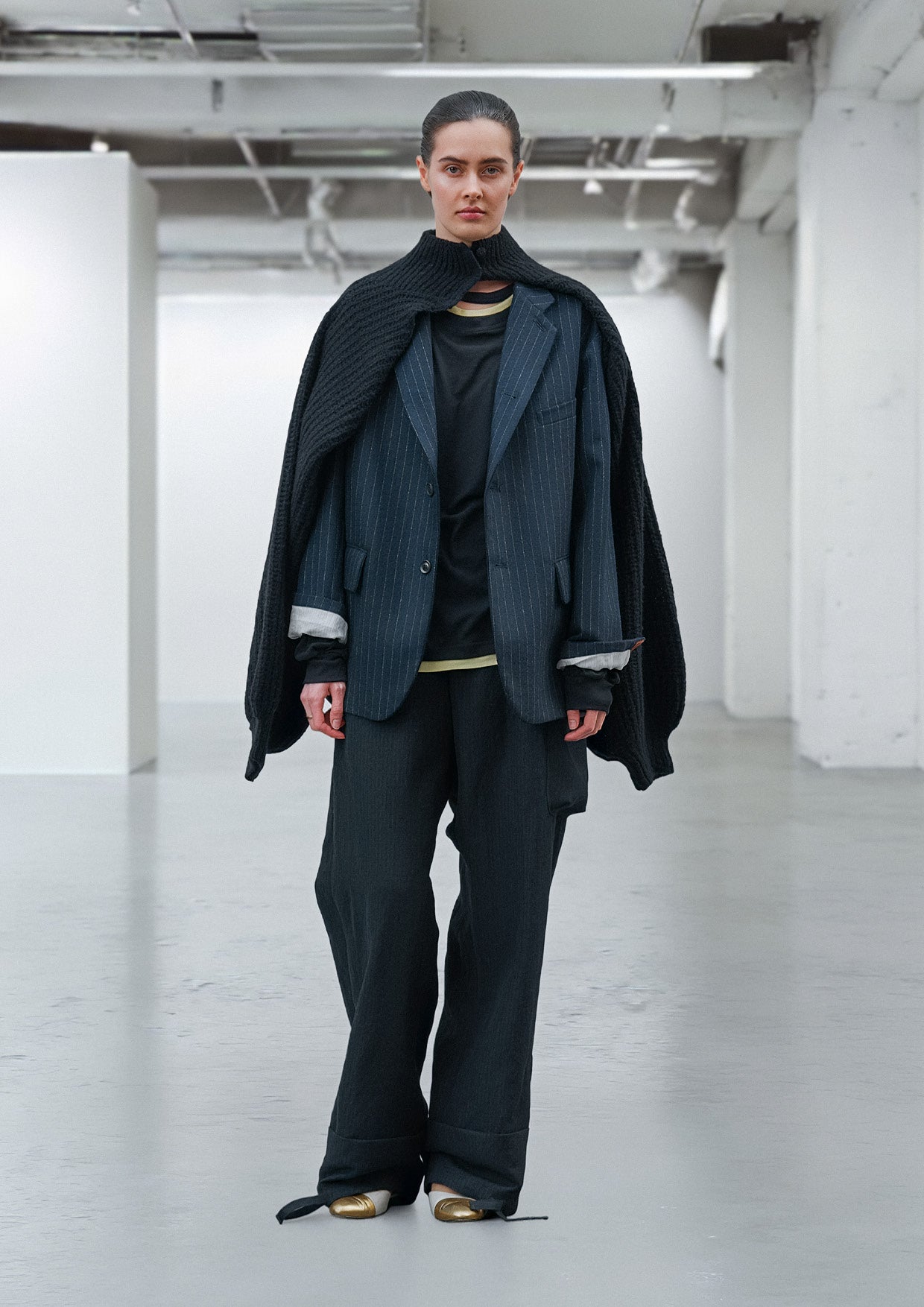 26AW-18