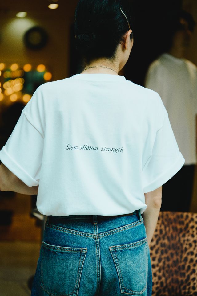 TWIGGY. 35 – Twig Embroidery T-shirts