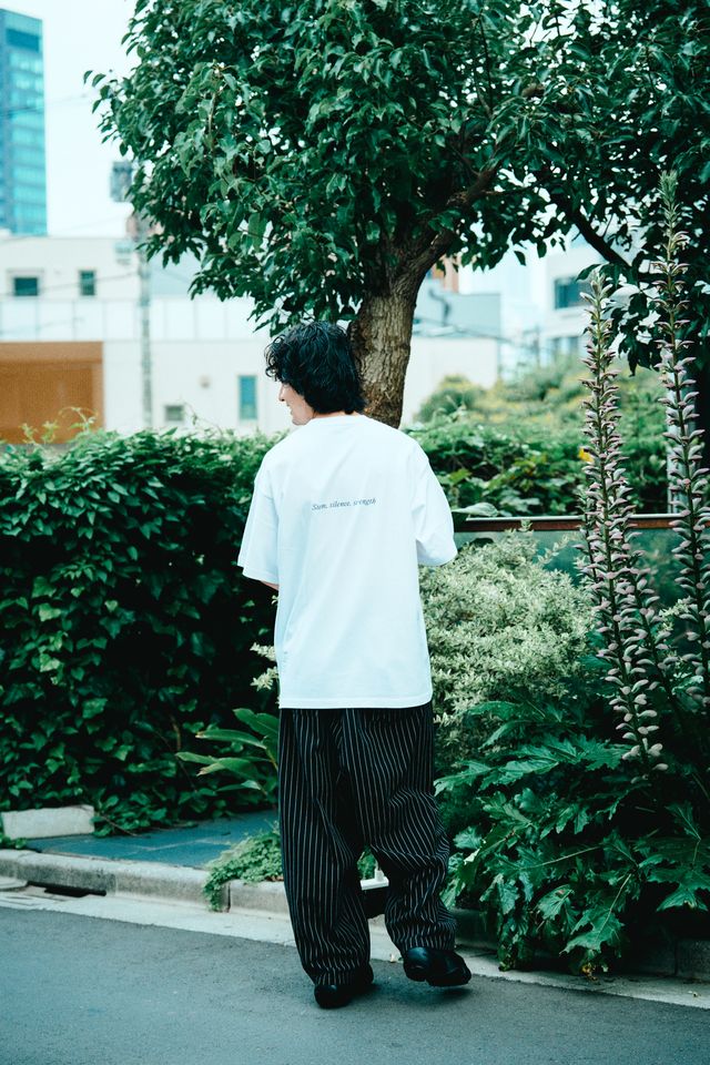 TWIGGY. 35 – Twig Embroidery T-shirts