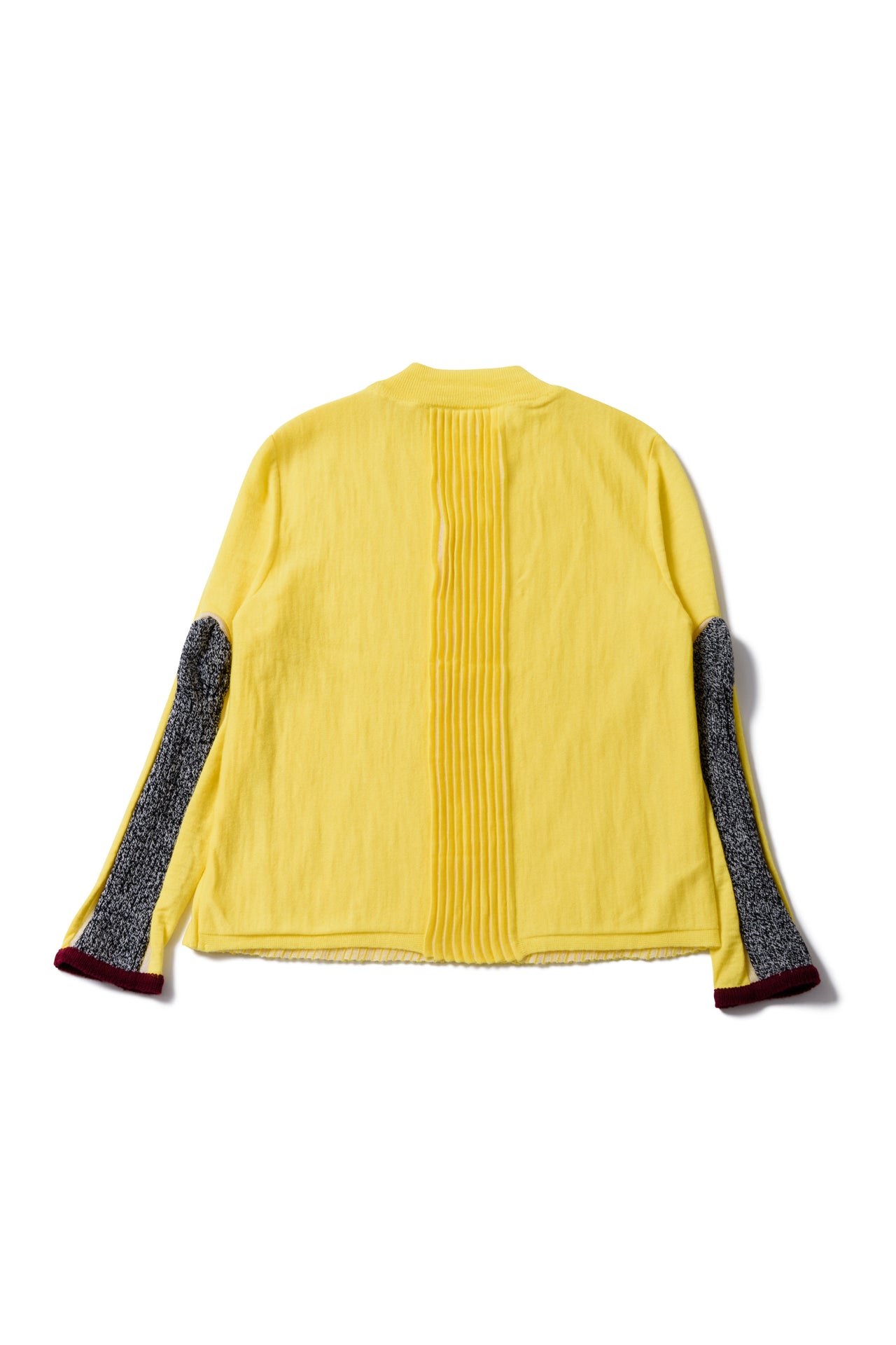 BLIND KNIT