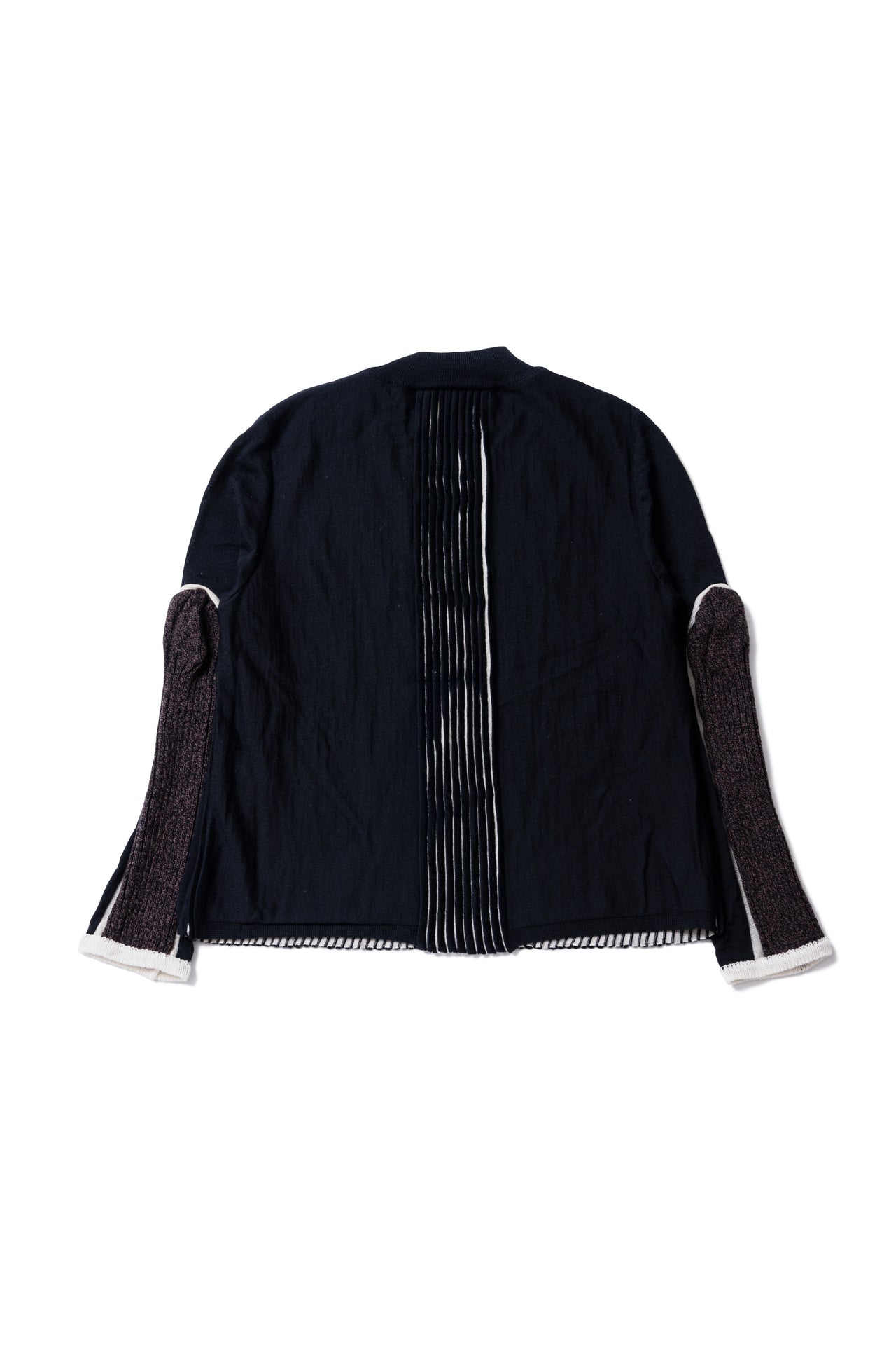 BLIND KNIT