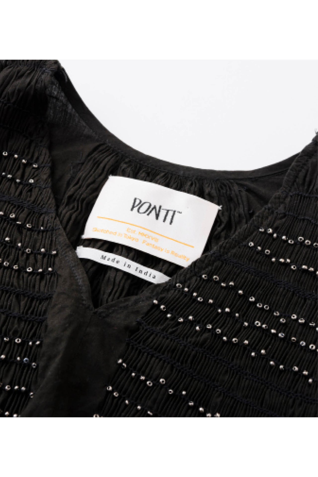 SS20-HAND SMOCKING TOP