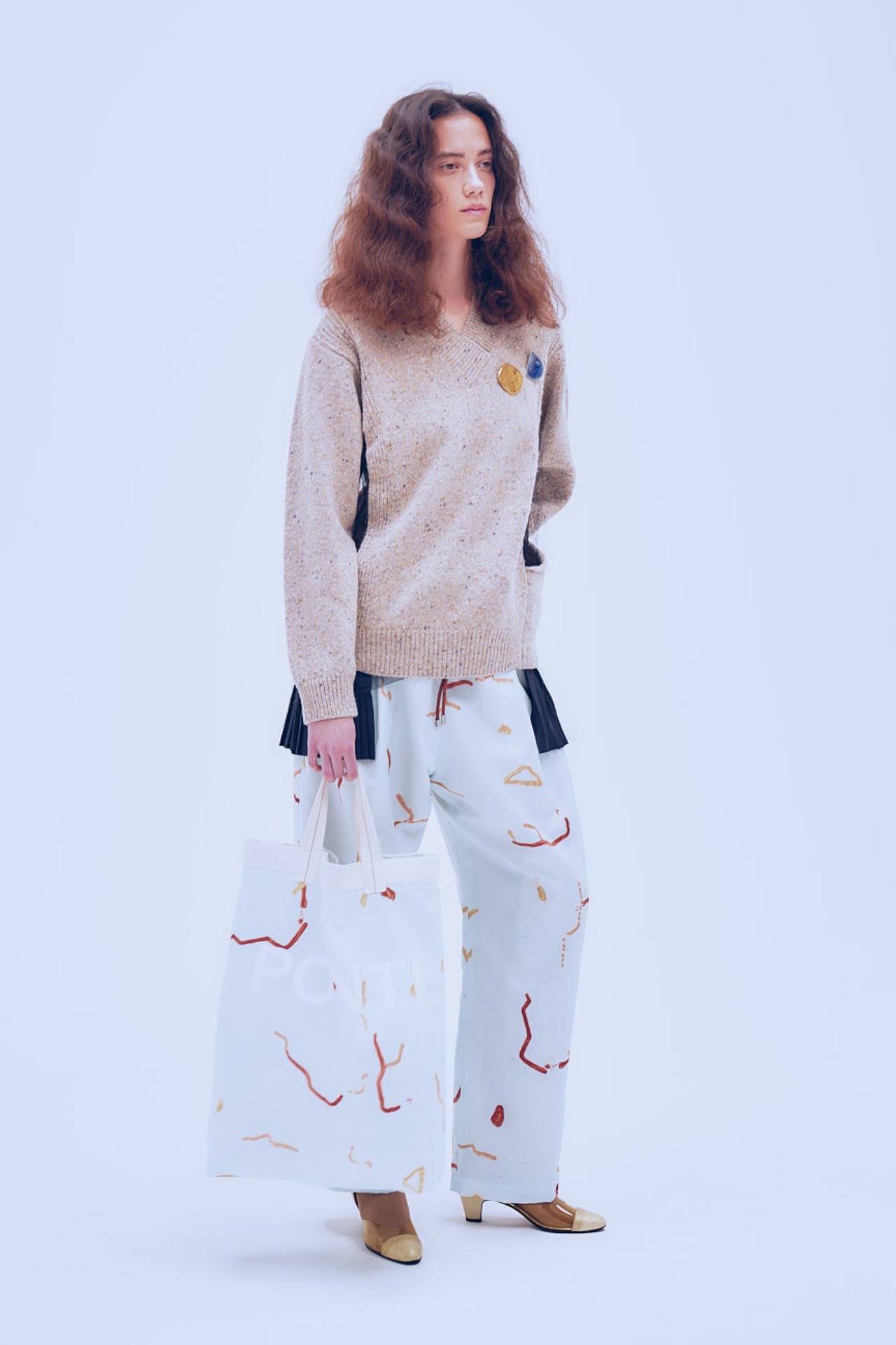 V NECK DOCKING PULLOVER KNIT